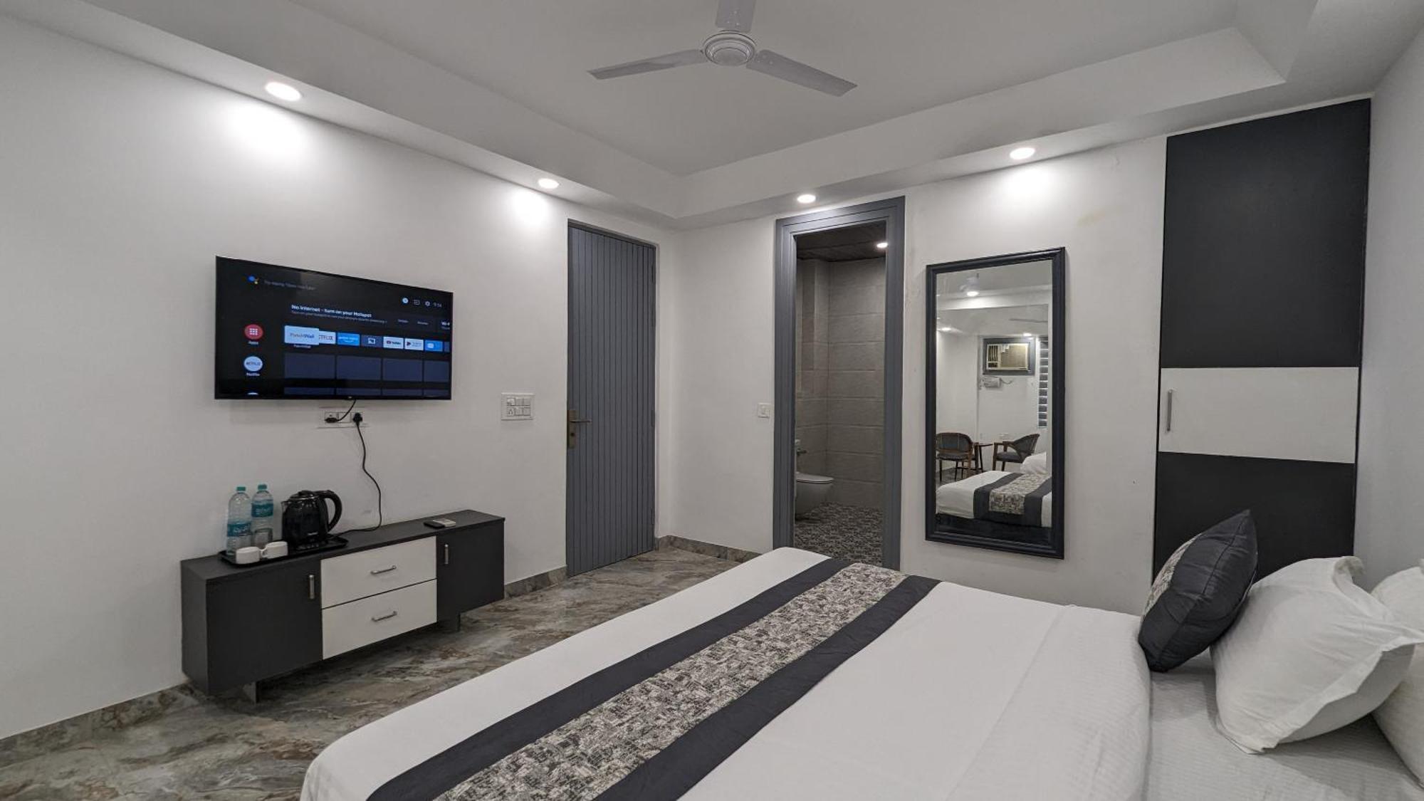 Hotel Green Vegas فريد آباد المظهر الخارجي الصورة